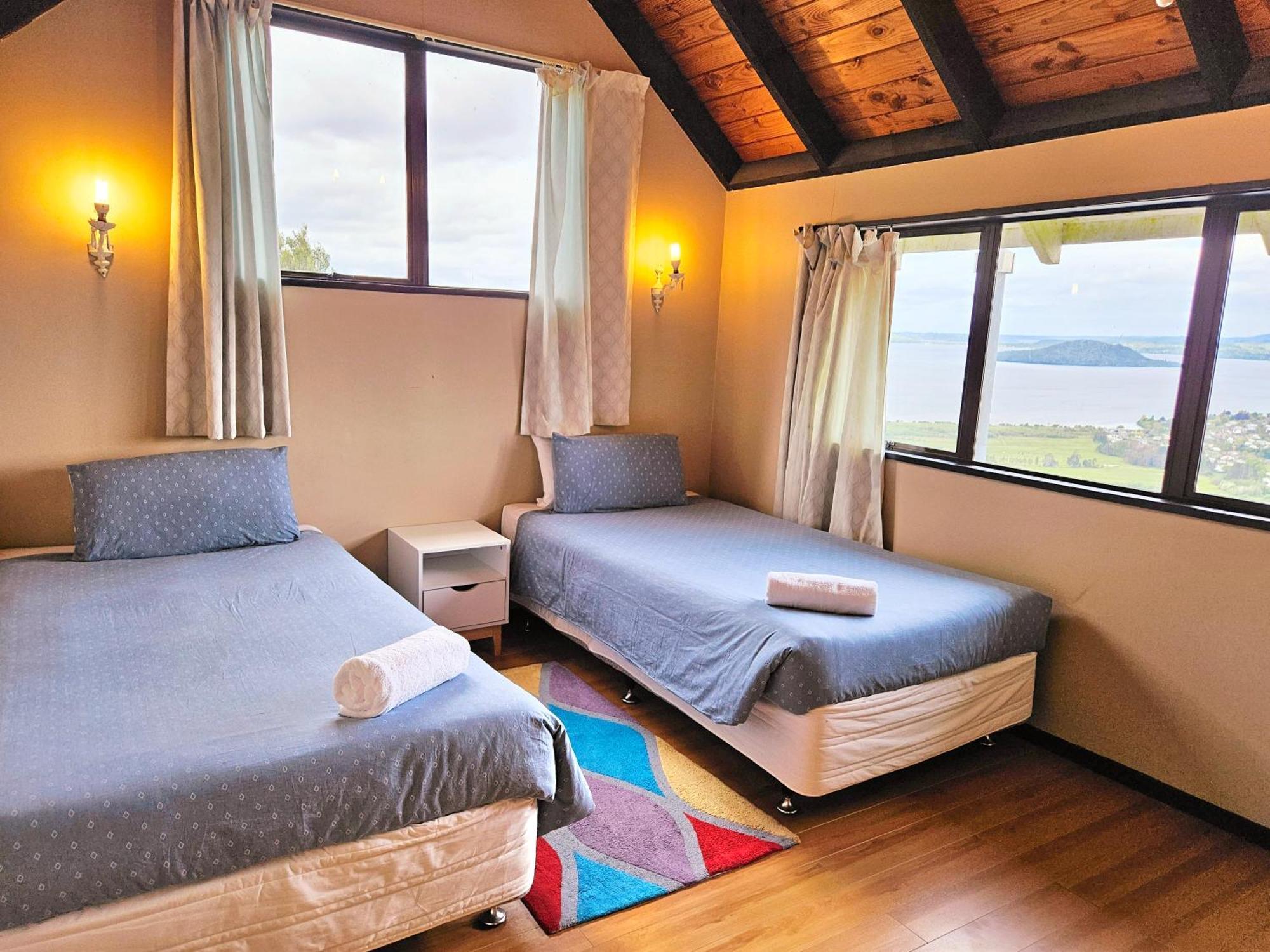 רוטורואה Aorangi Mountain Lodge מראה חיצוני תמונה